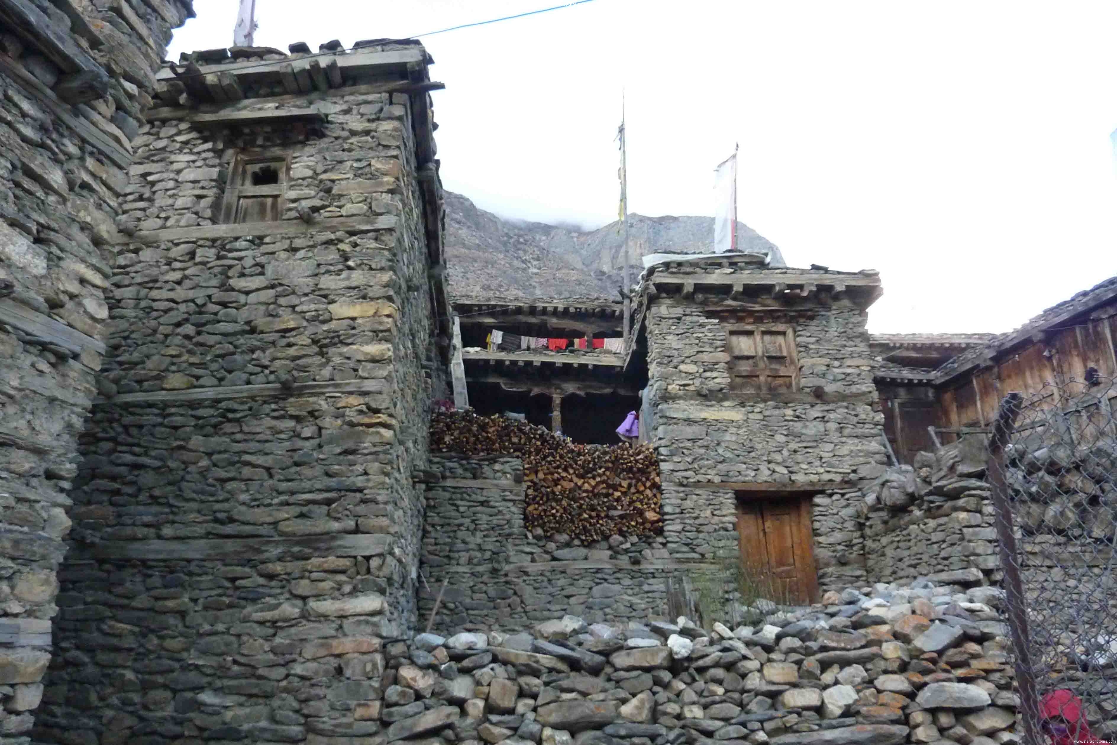 villages houses in manag